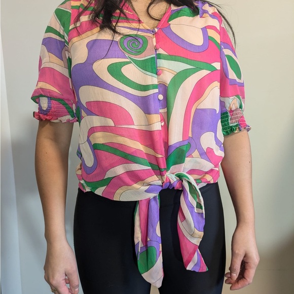 Colorful Abstract Tie-Front Blouse - Picture 5 of 9